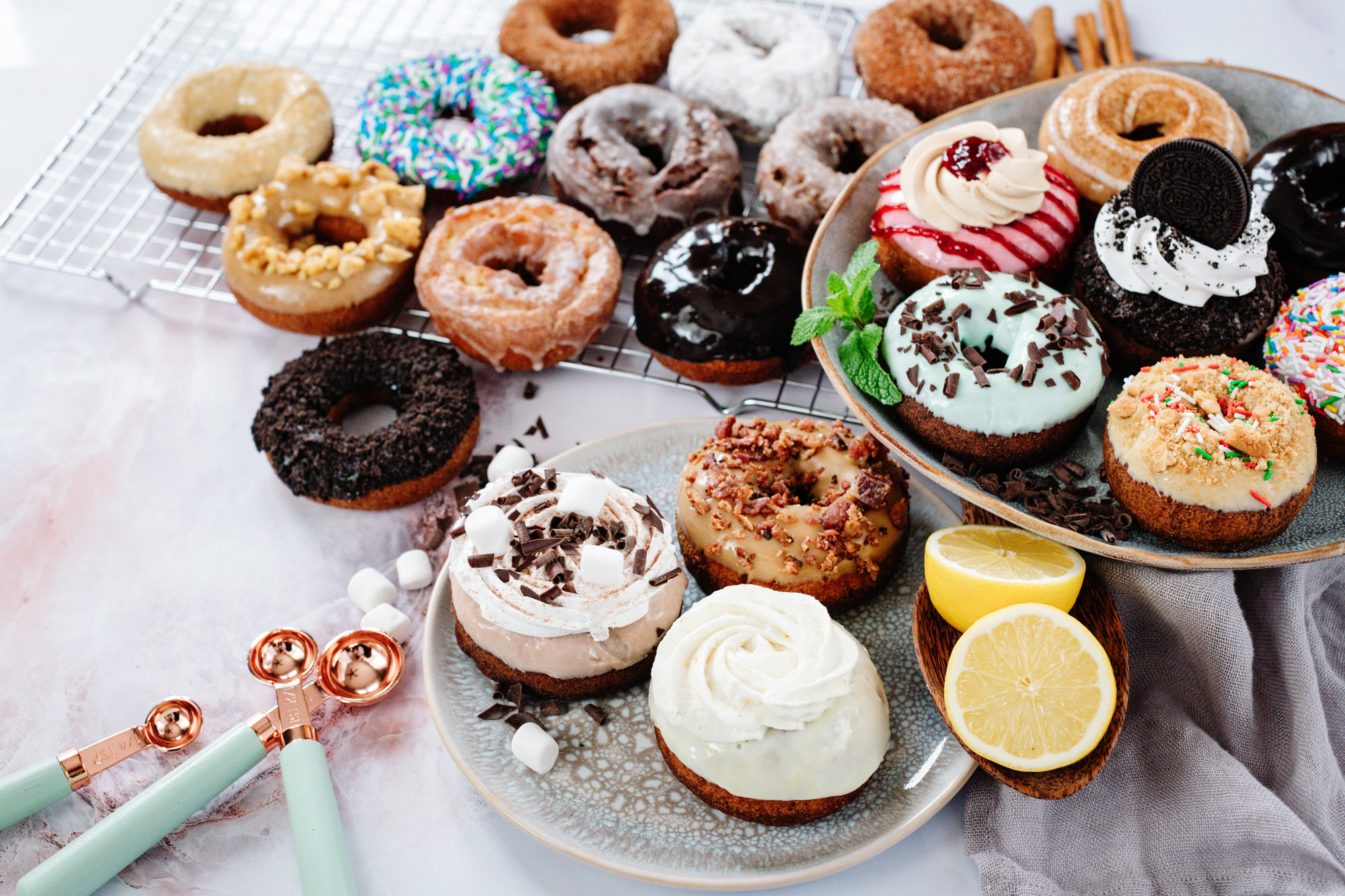 Baked goods - Naked donuts